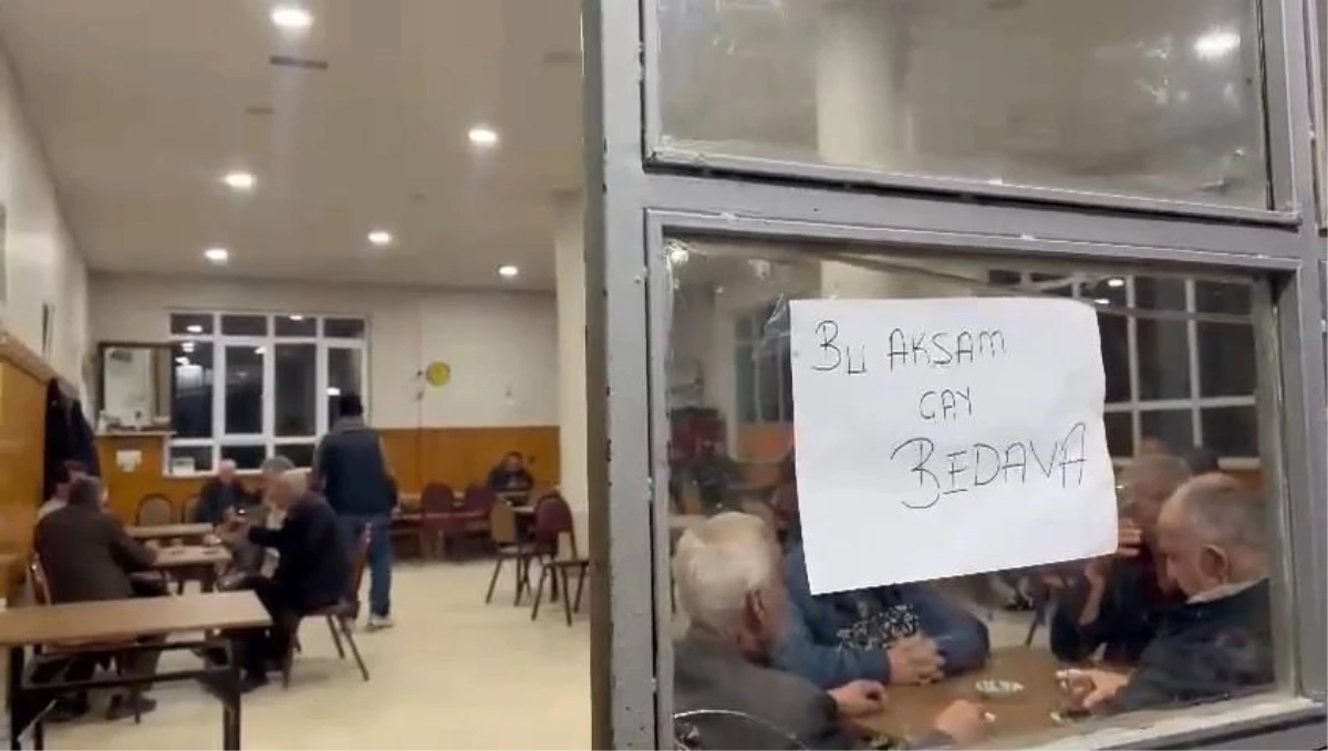 Kahvehanede bu akşam çaylar ücretsiz