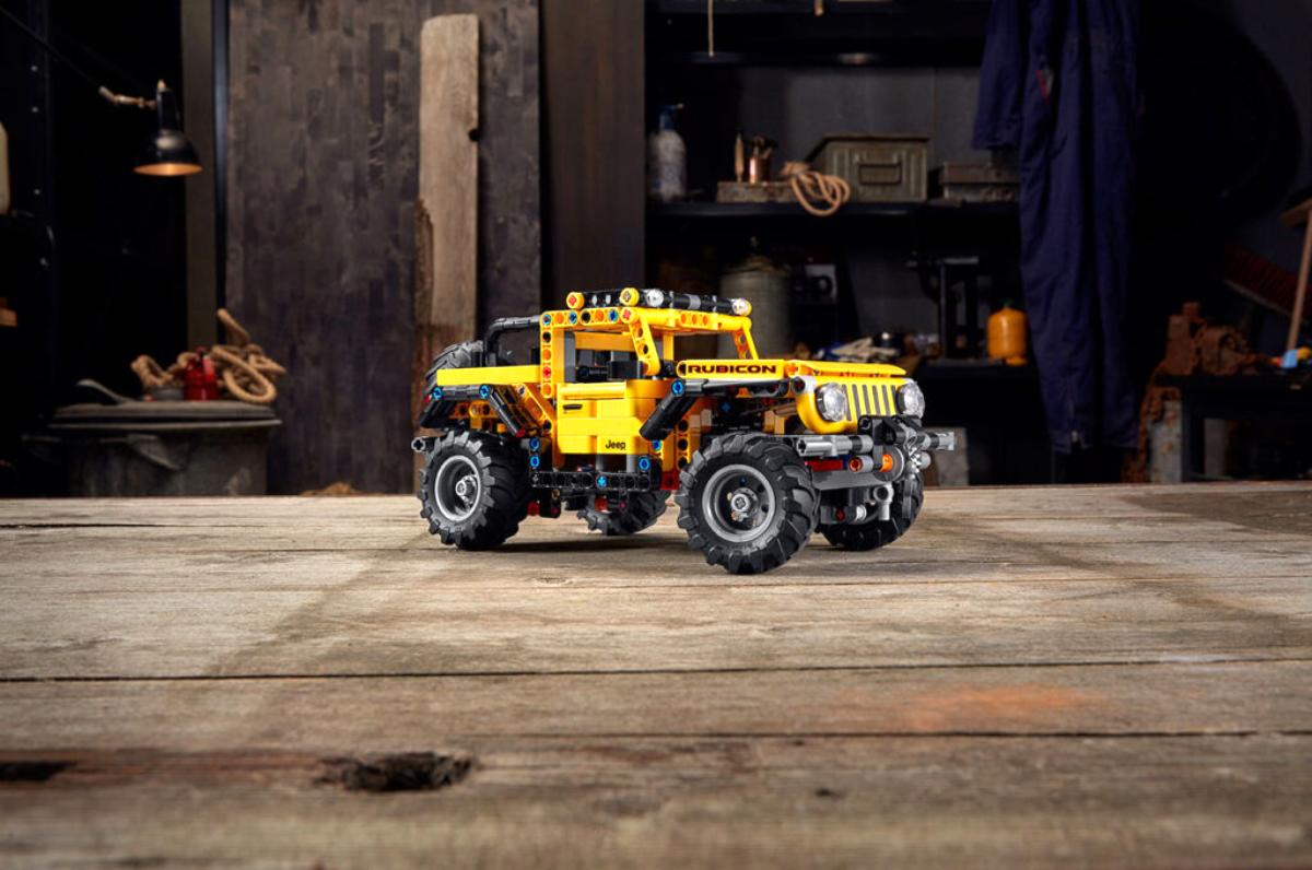 Lego Technic'in ilk Jeep modeli Wrangler oldu