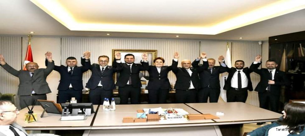 Akşener Taraklı Belediye Başkan Adayını ilan etti