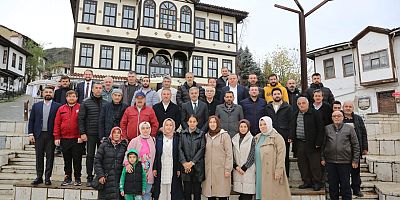 Alemdar AK Parti Taraklı İlçe Teşkilatını Ziyaret Etti.