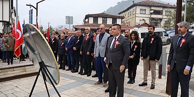 TARAKLI’DA DA 24 KASIM ÖĞRETMENLER GÜNÜ KUTLANDI