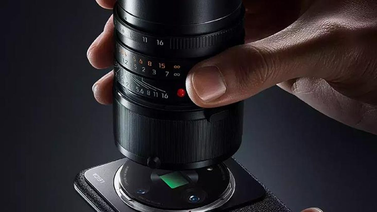 Telefon kamerası teknolojisinde son nokta! DSLR lens takılabilecek