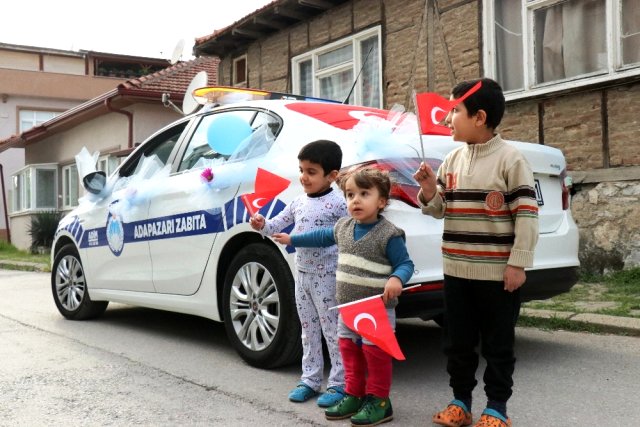 (Özel) Sakarya'da yaşayan Türkmen şehit çocukları unutulmadı