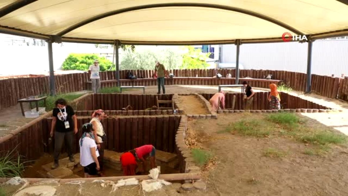 - İnsanlık tarihine festival tadında yolculuk