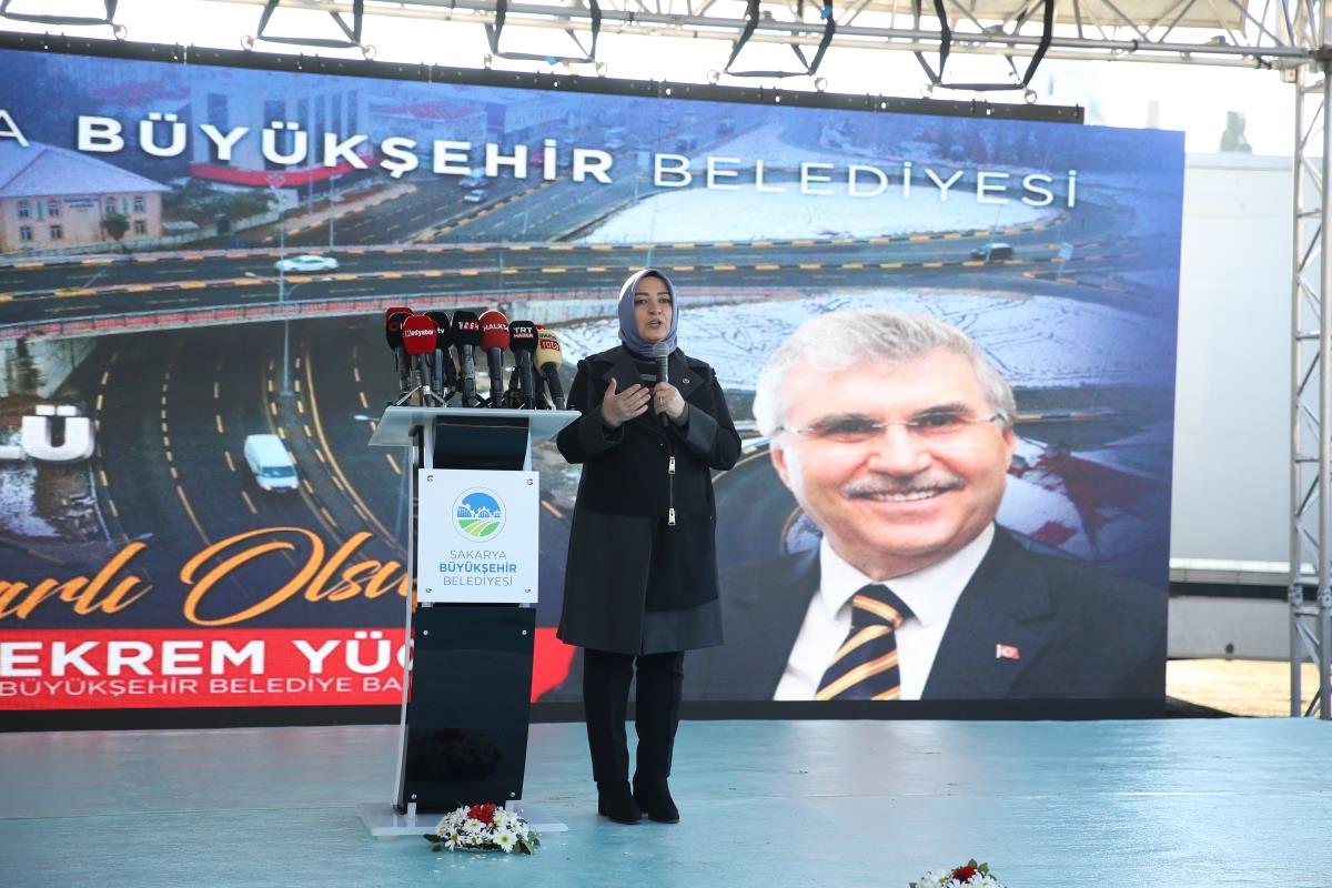 AK Parti Genel Başkanvekili Kurtulmuş, Sakarya'da köprülü kavşak açılışına katıldı Açıklaması