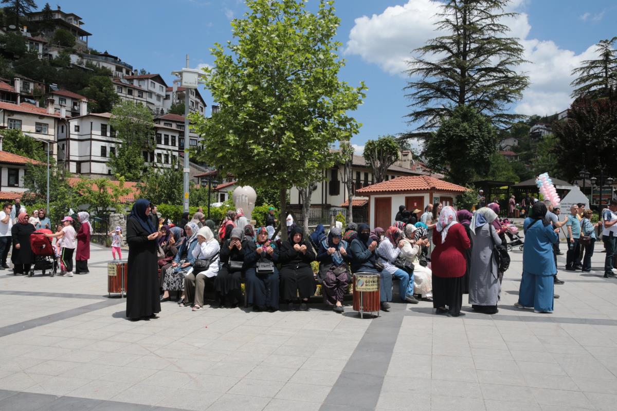 Akşemseddin Hazretleri'ni Anma Günü ve Sempozyumu'nun 33'üncüsü gerçekleştirildi - Haberler