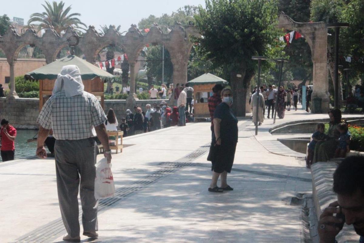 Antika termometre ile Şanlıurfa sıcağını ölçtü! Gölgede 35, güneşte 50 derece