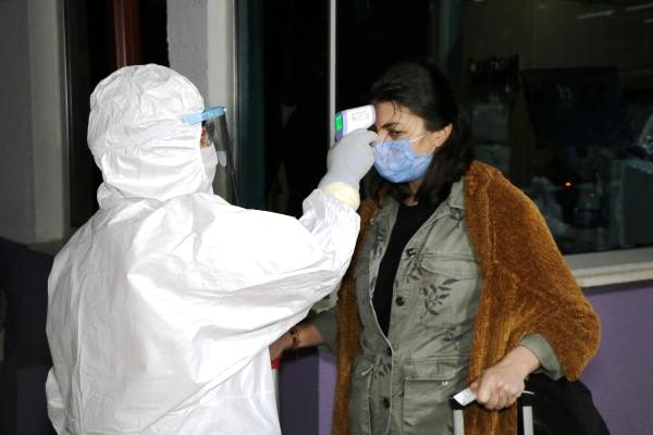Birleşik Arap Emirlikleri'nden getirilen 347 kişi yurda yerleştirildi
