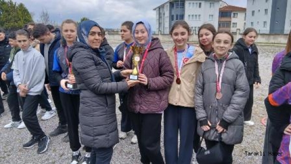 Bocce Yıldız Kızlar Takımımızdan Büyük Başarı