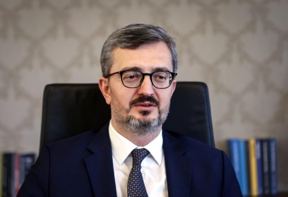 Burhanettin Duran kimdir? Burhanettin Duran kaç yaşında ve nerelidir? Burhanettin duran hayatı ve biyografisi