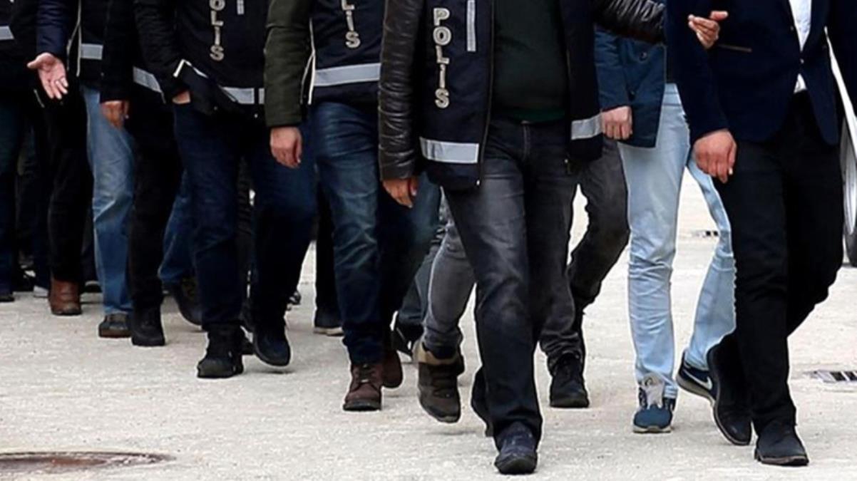 Cumhuriyet tarihinin akaryakıta bağlı en büyük vergi kaçakçılığı operasyonu: 50 ilde, 220 gözaltı