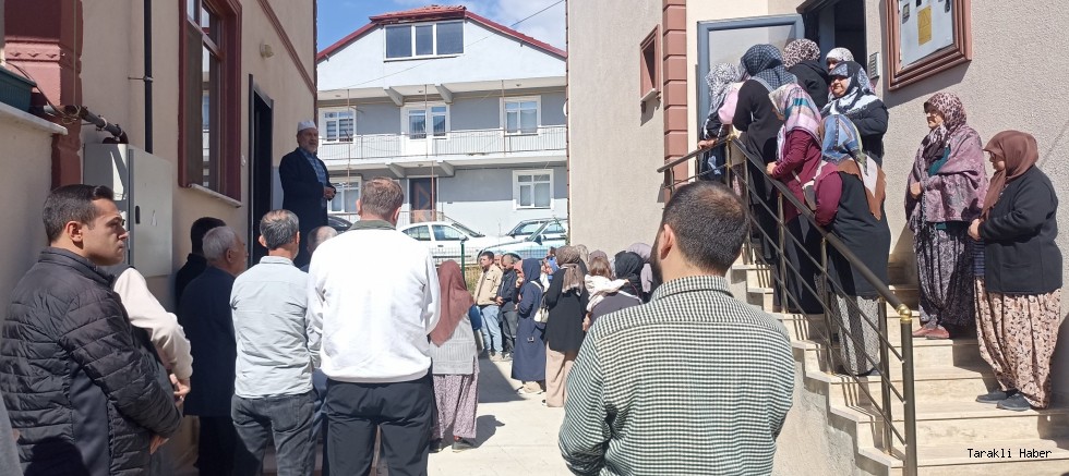 Genç Anne Kansere Yenildi