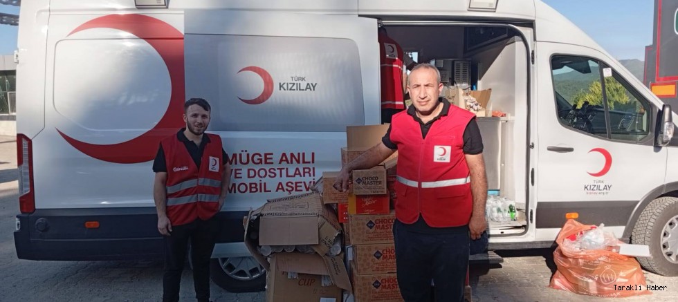 Gönüllüler Taraklı'dan Bilecik’e Uzanan Orman Yangını Mücadelesinde Seferber Oldu