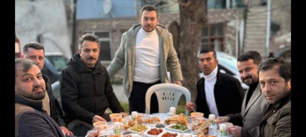 Hacıyakup-Paşalar Mahallesi’nde Gençlerden Birlik ve Beraberlik İftarı