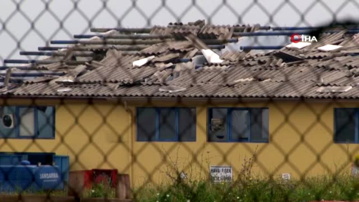 Havai fişek fabrikasının içi patlamanın şiddetini gözler önüne serdi