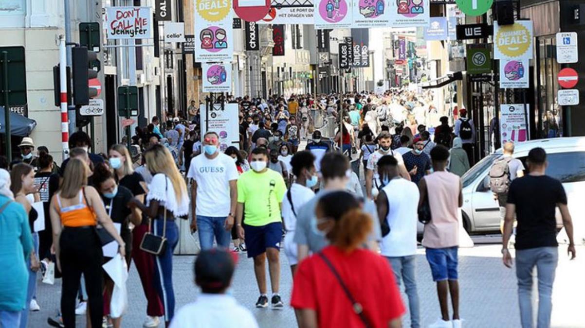 Hızla yayılıyor! Mutasyona uğrayan koronavirüs türü Ukrayna'ya da sıçradı