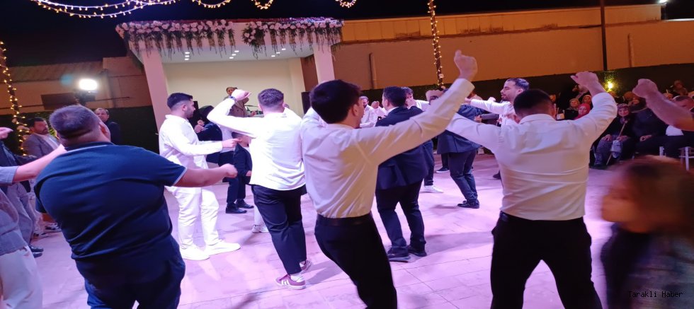 Ankara Mamak’tan Taraklı’ya Gelin Geldi!