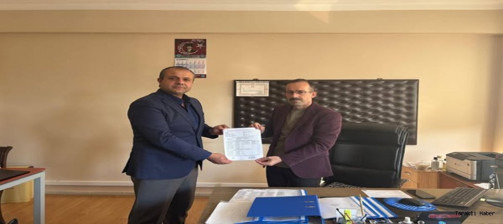 CHP Taraklı İlçe Başkanı İsmail Doğan Mazbatasını Aldı