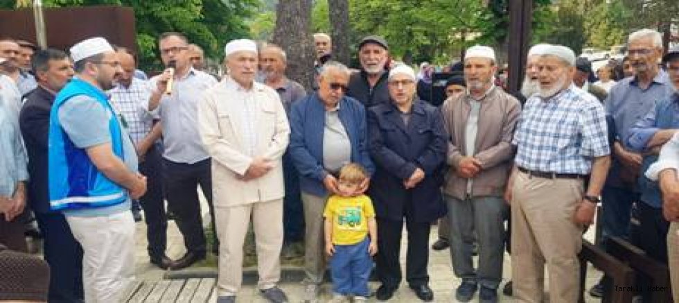 Hac Kafilesi Dualarla Uğurlandı