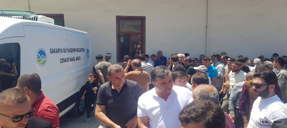 İtfaiye Personeli Nurettin Akkaraman’ın Annesi Son Yolculuğuna Uğurlandı