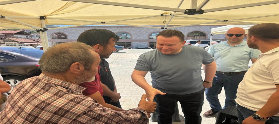 MHP Sakarya Milletvekili Levent Bülbül ve İl Başkanı Oğuz Alkaş, Taraklı'daki Sünnet Cemiyetine Katıldı