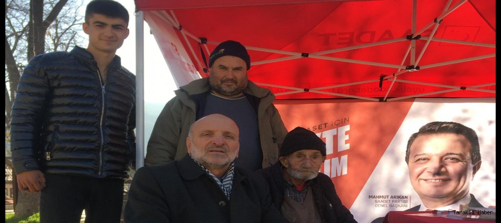 Saadet Partisi’nden Taraklı’da Üyelik Standı Çalışması