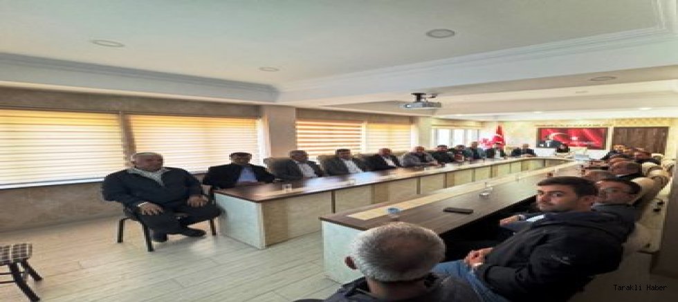 Taraklı’da Muhtarlar ve Daire Amirleri Toplantısı Gerçekleştirildi