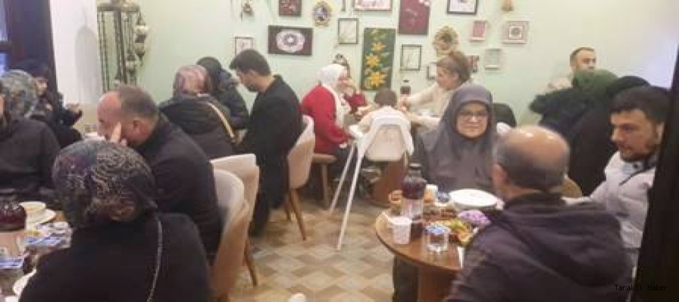 Taraklı’da Ramazan’ın 11. Gecesinde Gönüller Ümmet Sofrası’nda Buluştu