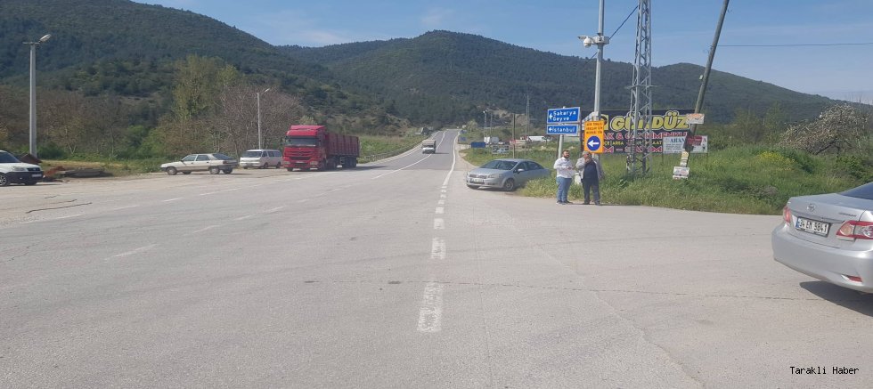 Taraklı–Geyve–Gölpazarı Kavşağında Kaza Tehlikesi Büyüyor
