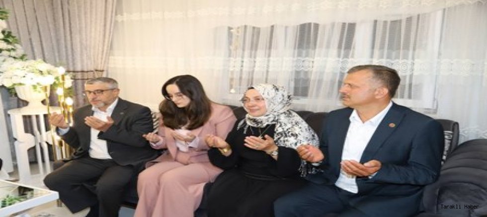 Taraklı Kaymakamı Senanur Tunalı, Kız İsteme Merasiminde Yer Aldı