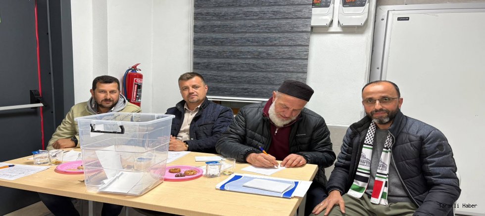 TARAKLI KUR’AN KURSU DERNEĞİ’NDE GENEL KURUL YAPILDI
