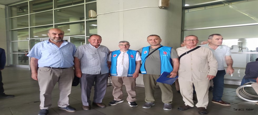 Taraklı Müftüsü İhsan Kurt, Kutsal Topraklara Uğurlandı