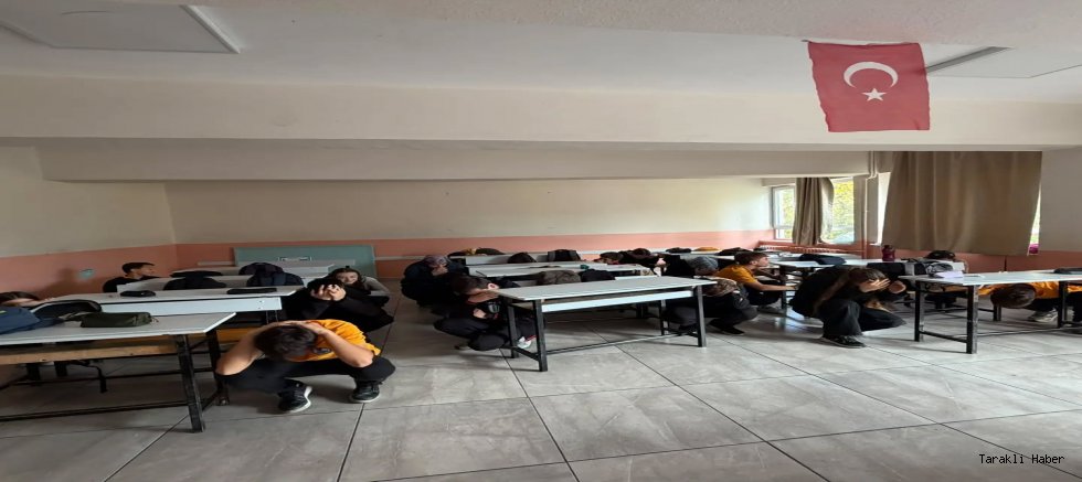 TARAKLI ORTAOKULU’NDA AFET TATBİKATI