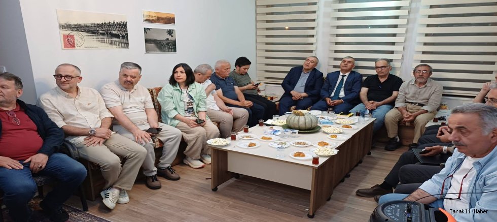 'Taraklı Yalazası' kahkaya boğdu