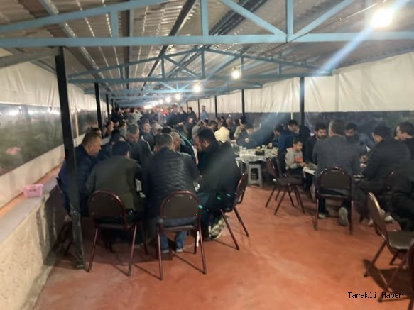 Mahdumlar Mahallesi'nde Gençlik İftarı Düzenlendi