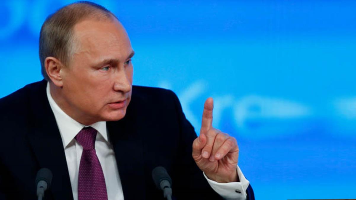 Putin, Yunanistan'ın 'bağımsızlık günü' davetini elinin tersiyle itti