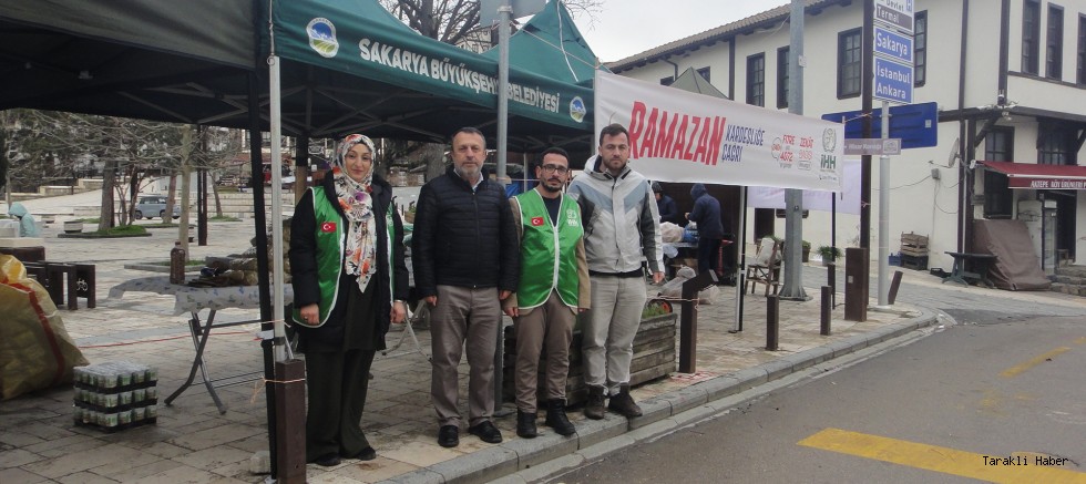 Ramazan Arefesinde Gönüller Bir Olsun Kermesi Düzenlendi