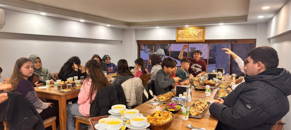 Soframızda Bereket, Gönlümüzde Gençlik