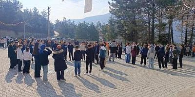 1-7 Mart Deprem Haftasında Taraklı Ortaokulunda Tahliye Tatbikatı Yapıldı