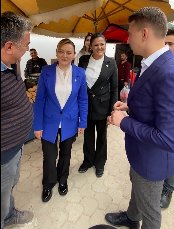 AK Parti Milletvekili adayı Rahmi Can Şeşen'den Taraklı'da seçim çalışması