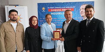 AK Parti Taraklı İlçe Kadın Kolları Başkanlığında Görev Değişimi