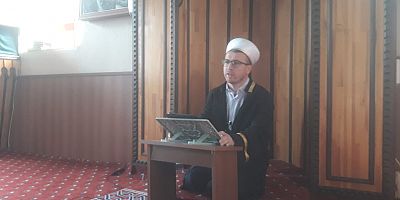 Depremzedeler için Taraklı Yusufbey Mahalle camiinde Mevlit okutuldu