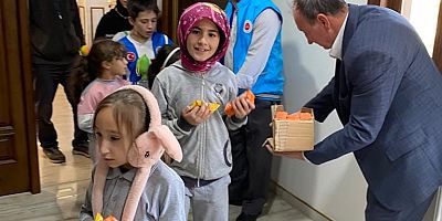 Harçlıklarını Filistin’e Bağışladılar