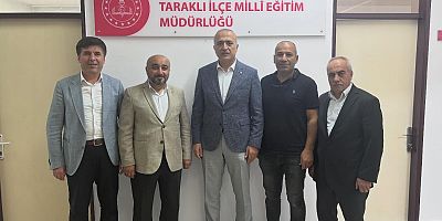 İlçe Milli Eğitim Müdürü Ahmet Kıvcı’ya Ziyaret