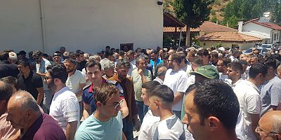 İtfaiye Personeli Nurettin Akkaraman’ın Annesi Son Yolculuğuna Uğurlandı