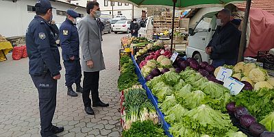 KAYMAKAM KÜÇÜK HALK PAZARINDA DENETİMLERE KATILDI