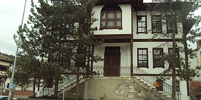 Taraklı Belediyesi’ne Ait Tarihi Bina Restore Edildi