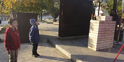 Taraklı’da 10 Kasım Töreninde Duygulandıran An: