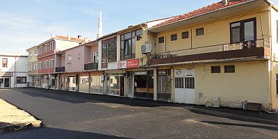 Taraklı’da Cumhuriyet Meydan Projesinde Çamur ve su birikintisine çözüm !!