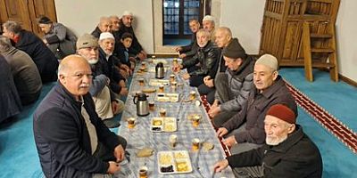 TARAKLI’DA SABAH NAMAZI BULUŞMALARI DEVAM EDİYOR